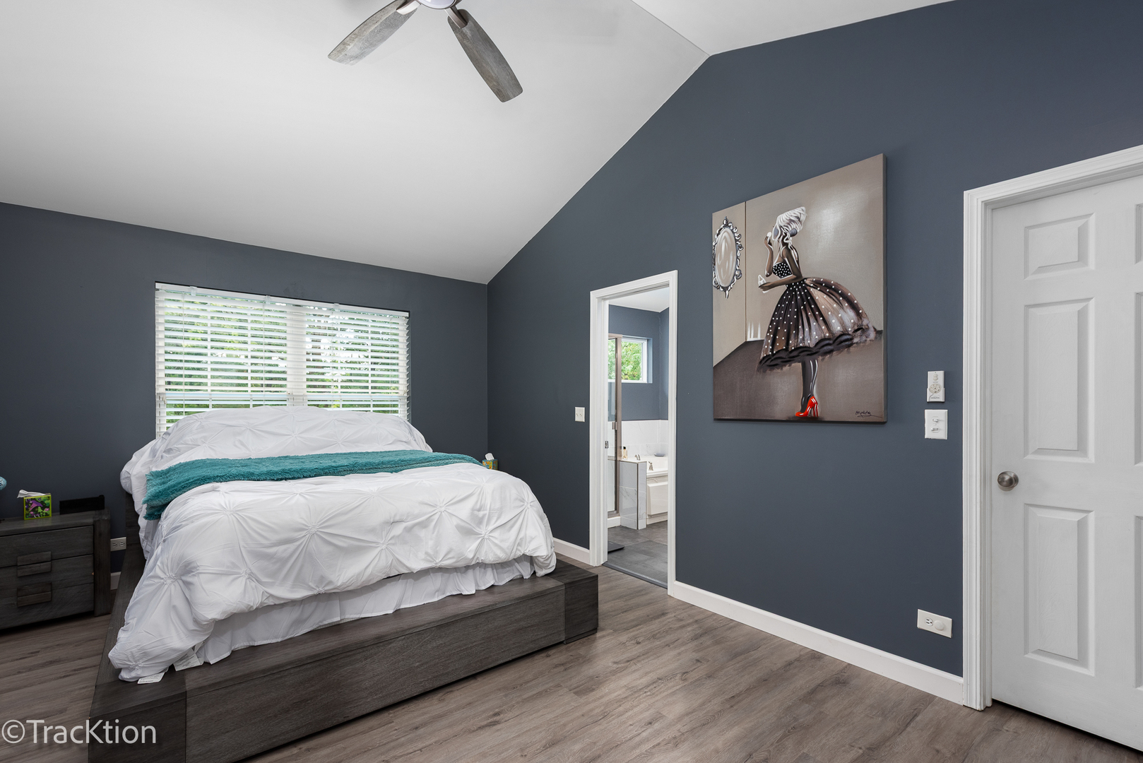 2585 Autumn Grove Court, Aurora, IL 60504