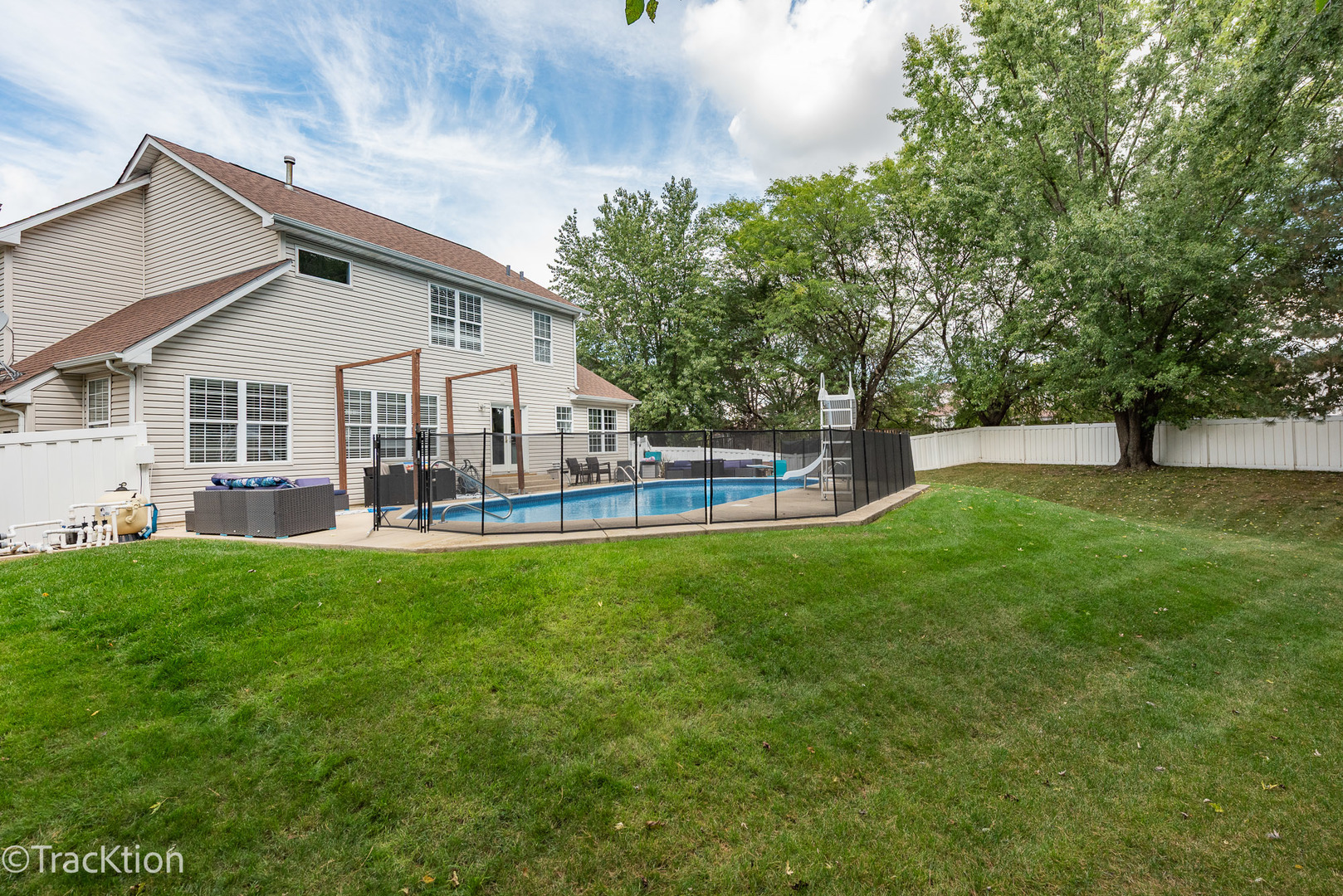 2585 Autumn Grove Court, Aurora, IL 60504