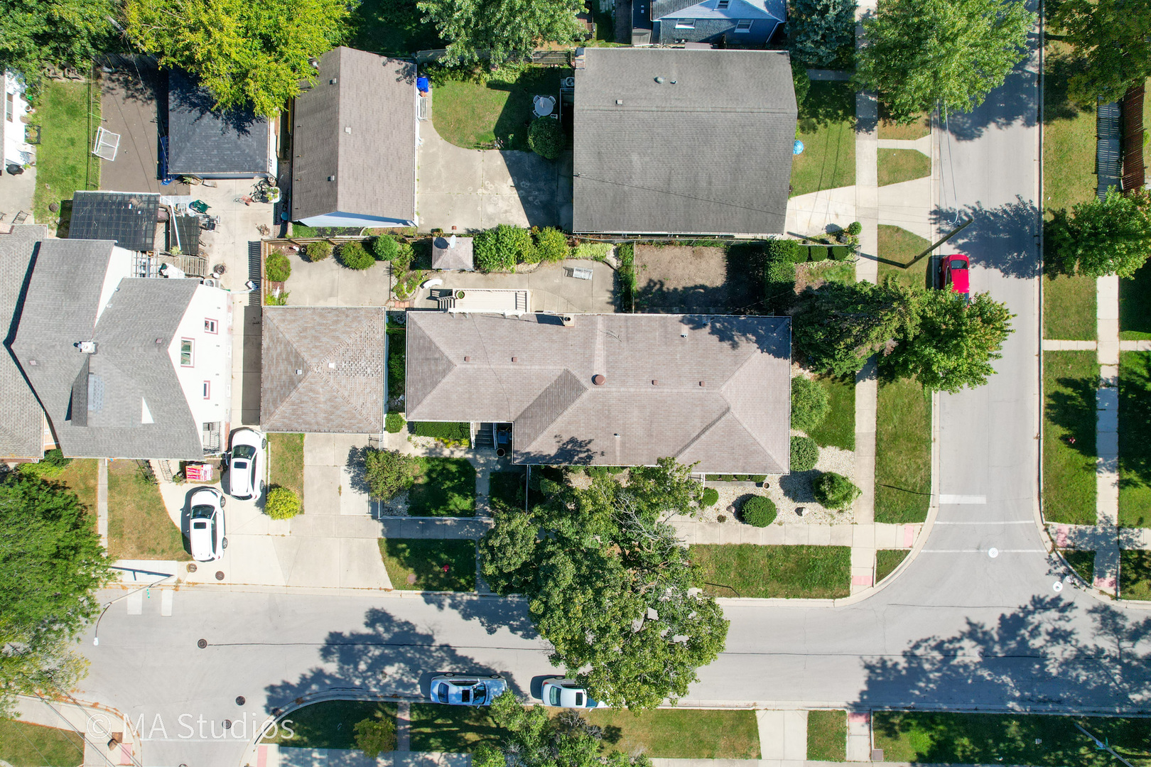 8636 40th Street, Lyons, IL 60534