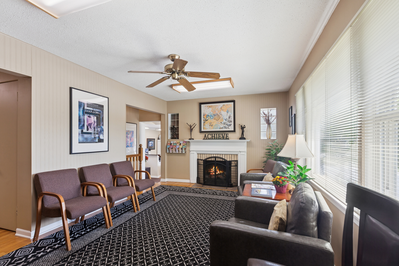 229 W Ogden Avenue, Naperville, IL 60563