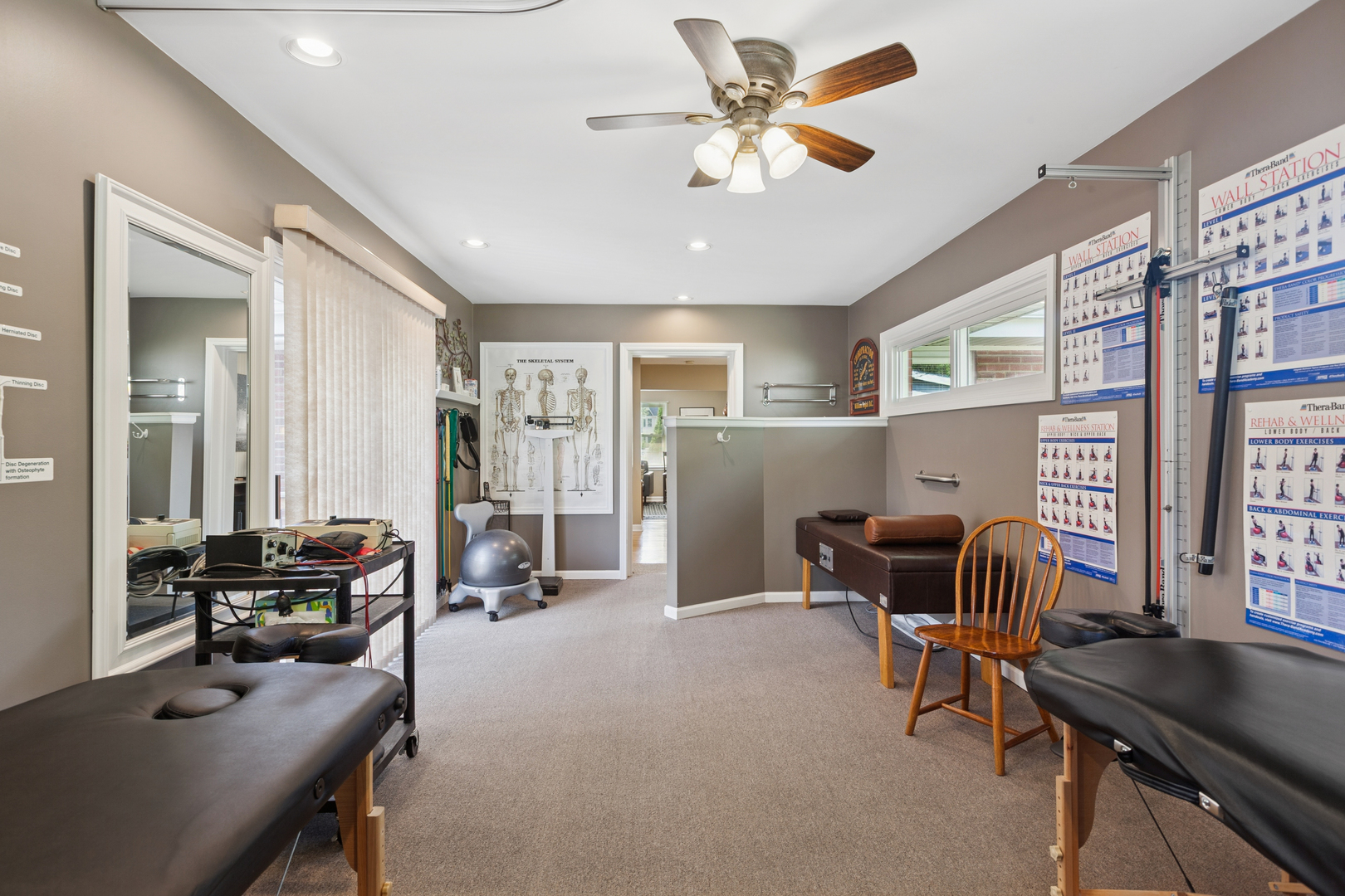 229 W Ogden Avenue, Naperville, IL 60563