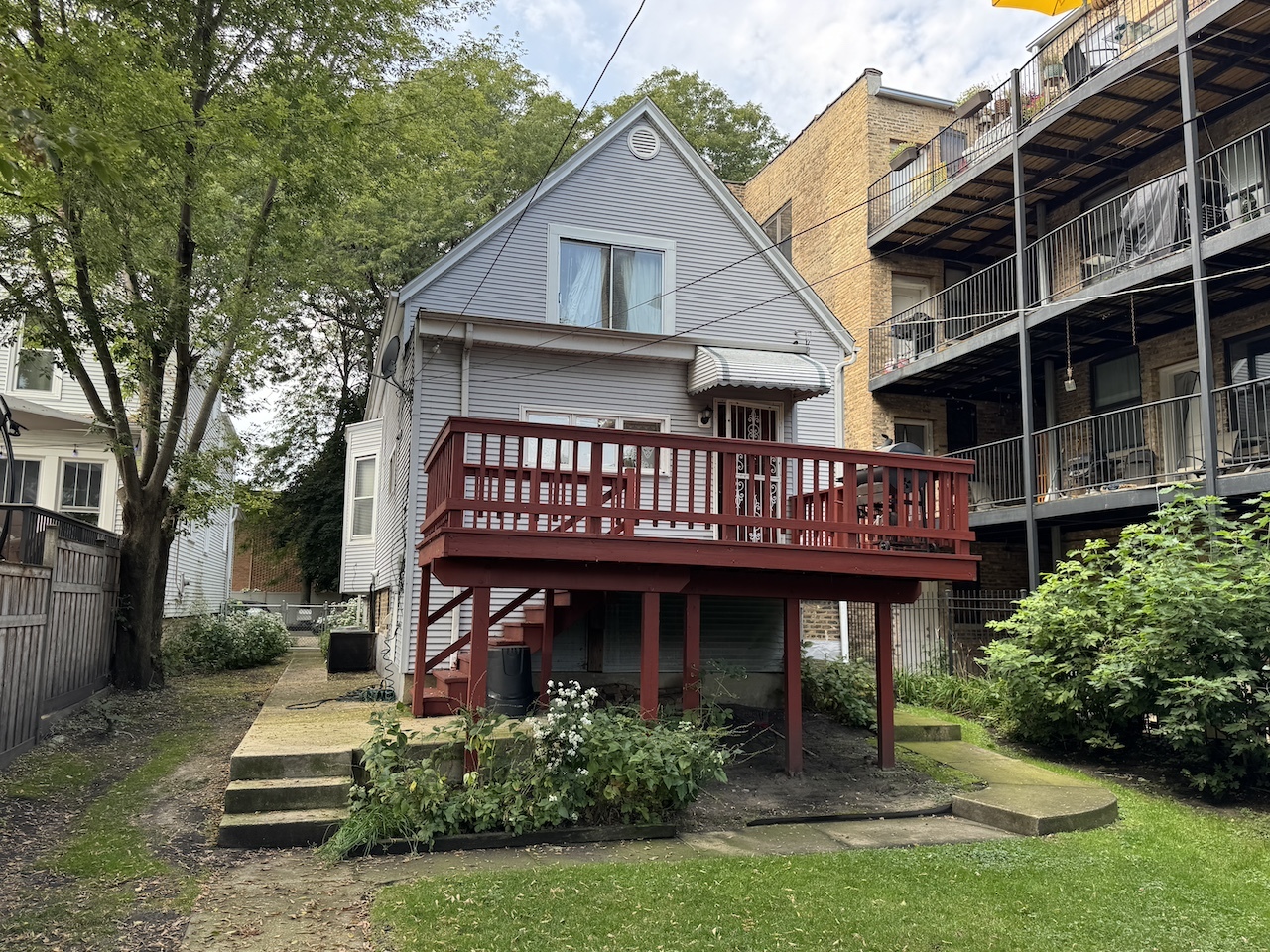 6065 N Hermitage Avenue, Chicago, IL 60660
