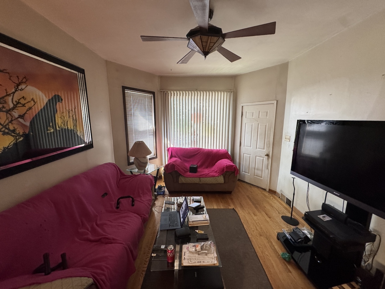 6065 N Hermitage Avenue, Chicago, IL 60660