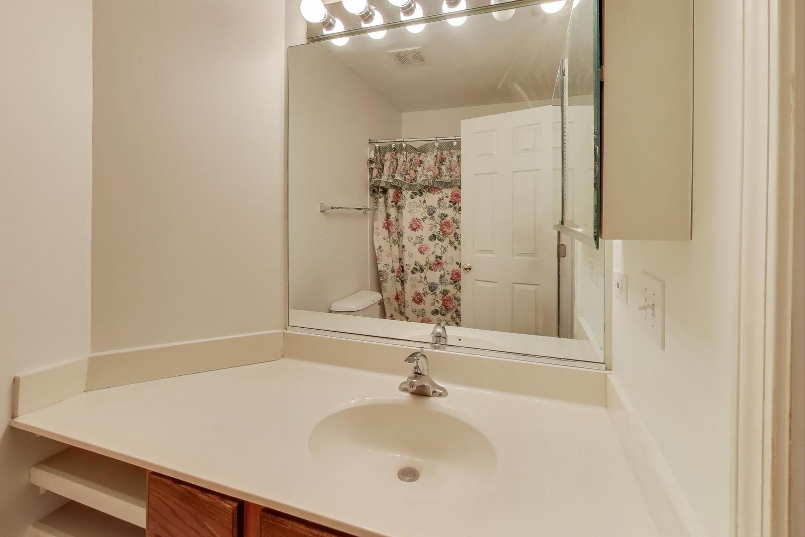 1370 Spencer Lane #0, Batavia, IL 60510