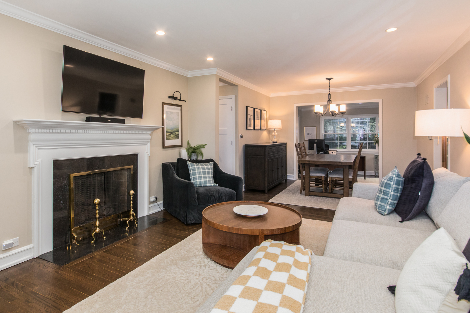 240 E Sibley Street, Park Ridge, IL 60068