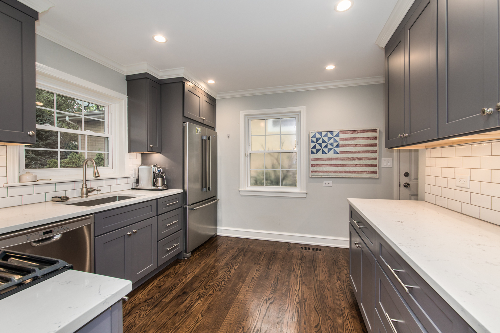 240 E Sibley Street, Park Ridge, IL 60068