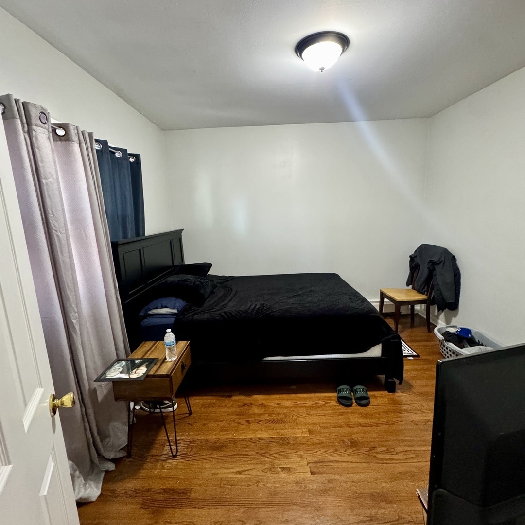 6235 N Mozart Street #3, Chicago, IL 60659