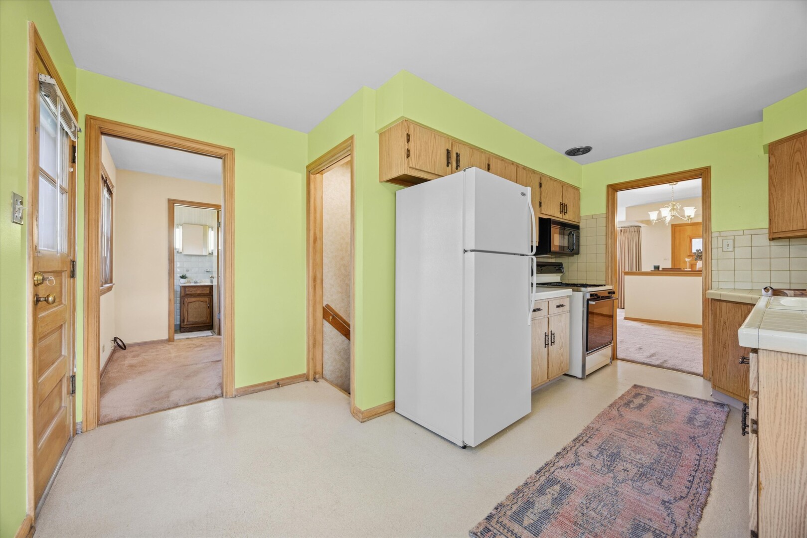 570 S Fairfield Avenue, Lombard, IL 60148