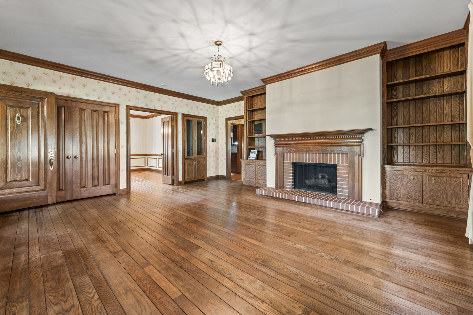 5N754 IL Route 31 Highway, St. Charles, IL 60175