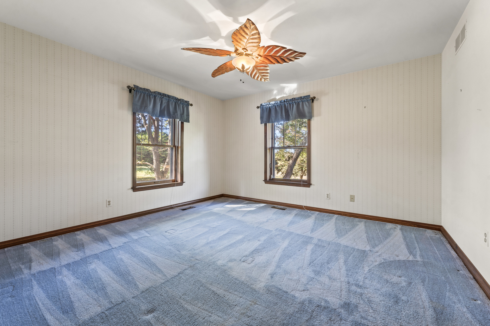 5N754 IL Route 31 Highway, St. Charles, IL 60175
