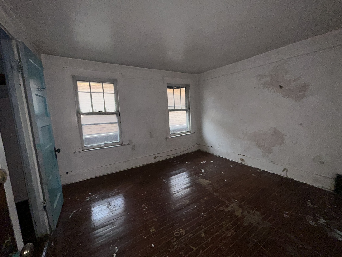 5016 W 23RD Street, Cicero, IL 60804