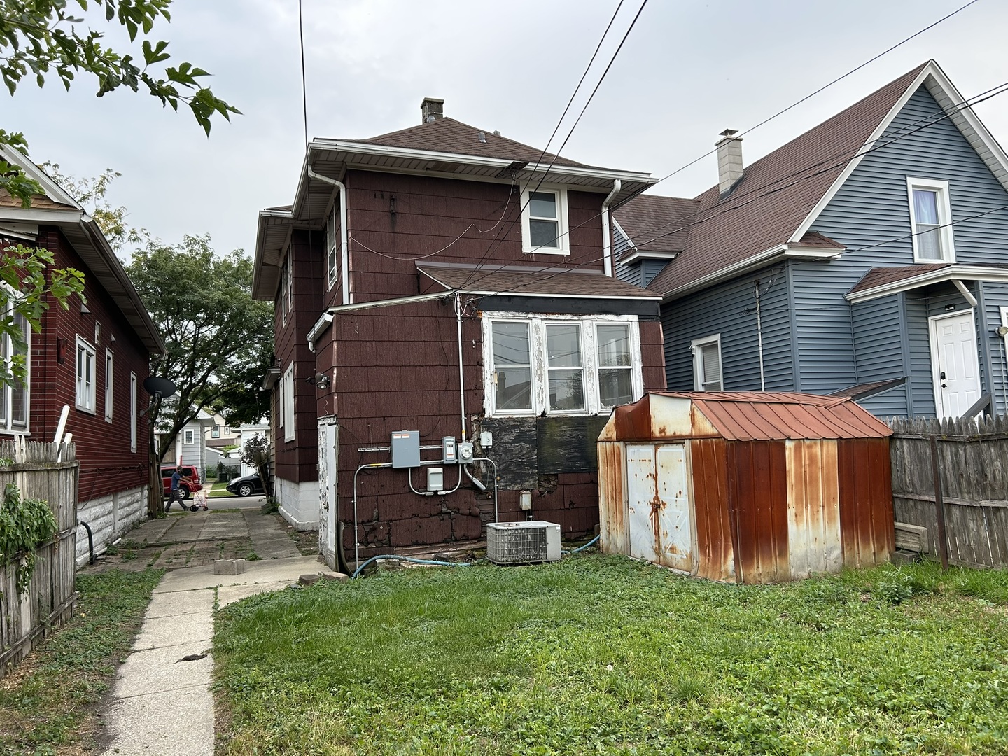 5016 W 23RD Street, Cicero, IL 60804