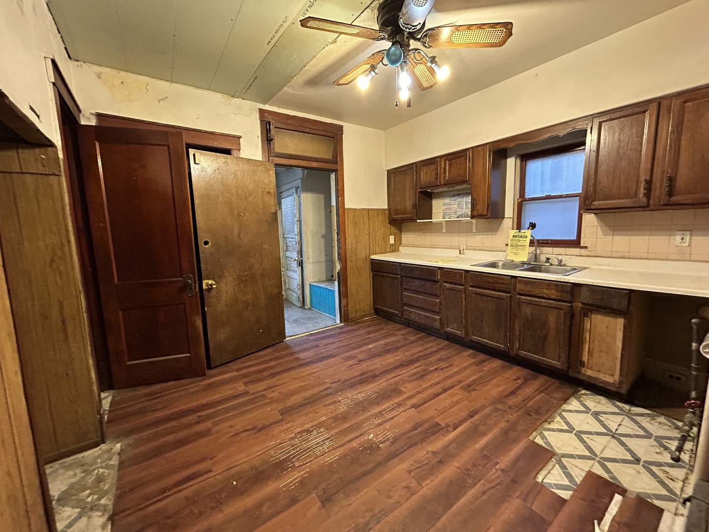 5016 W 23RD Street, Cicero, IL 60804