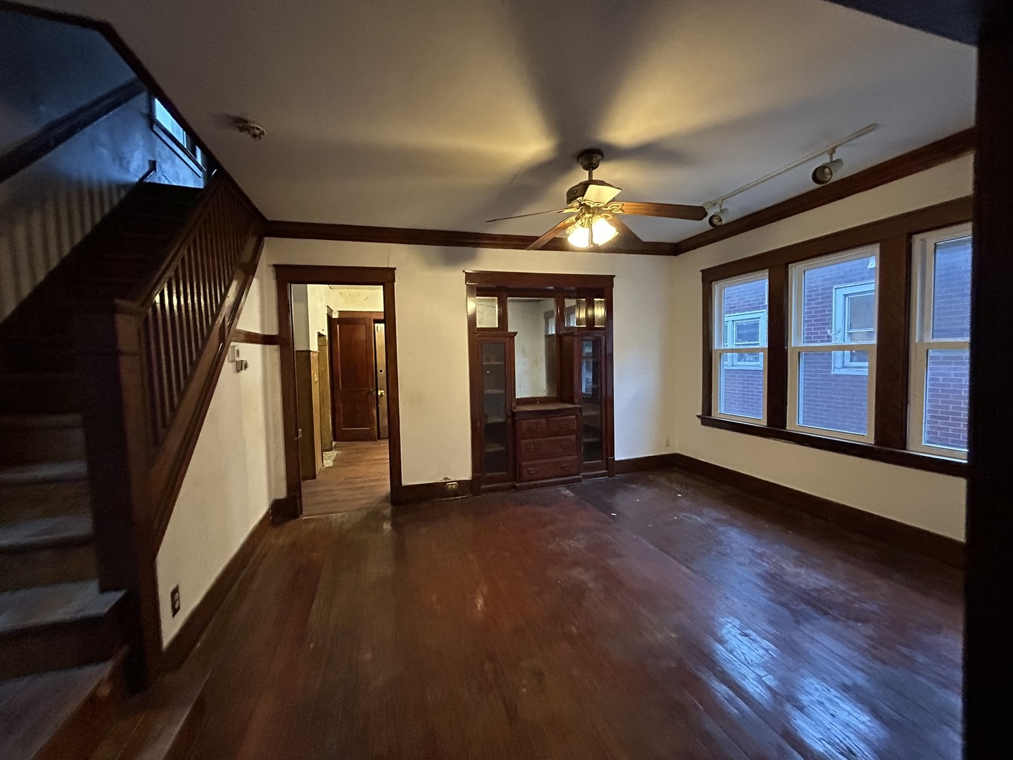 5016 W 23RD Street, Cicero, IL 60804