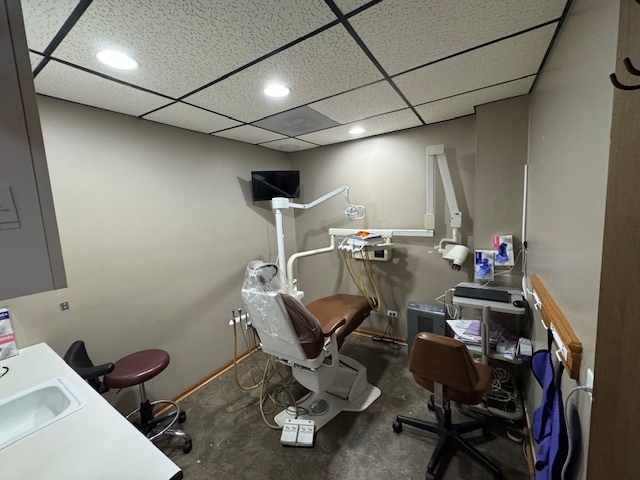 3587 Hennepin Drive, Joliet, IL 60431