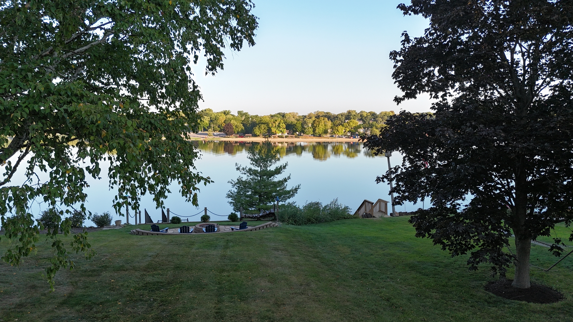 811 Lake Holiday Drive, Lake Holiday, IL 60548