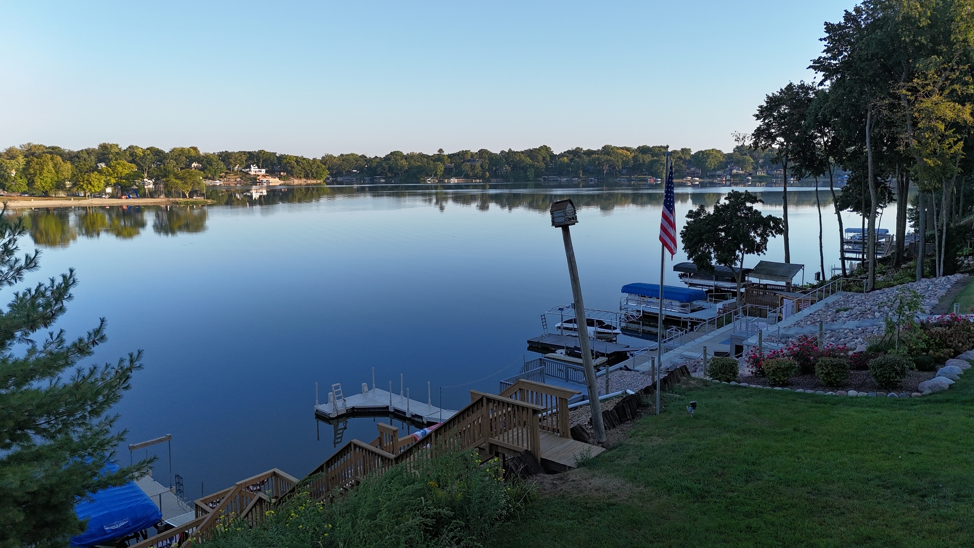 811 Lake Holiday Drive, Lake Holiday, IL 60548