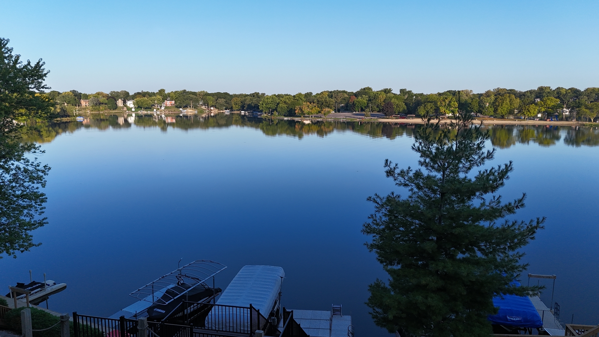 811 Lake Holiday Drive, Lake Holiday, IL 60548