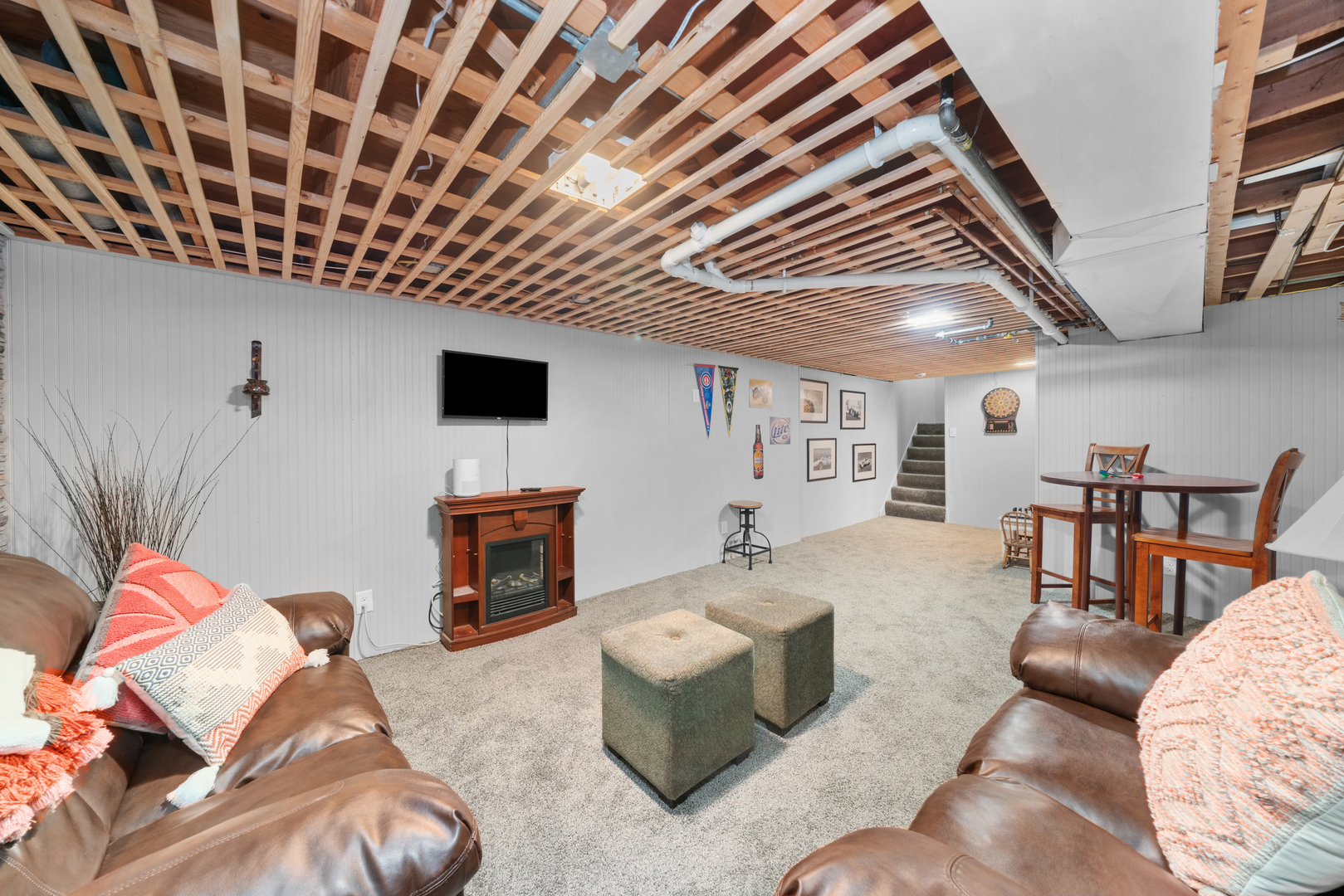 811 Lake Holiday Drive, Lake Holiday, IL 60548