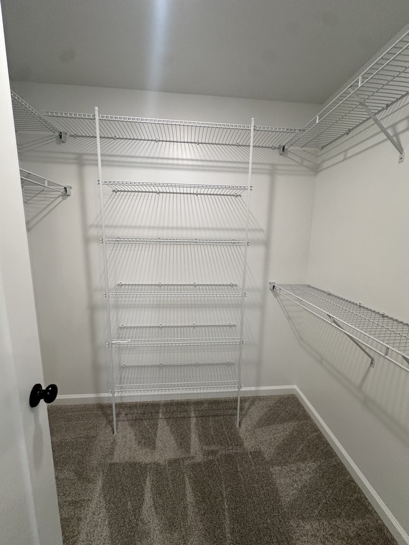 5 Eric Court, Bloomington, IL 61705