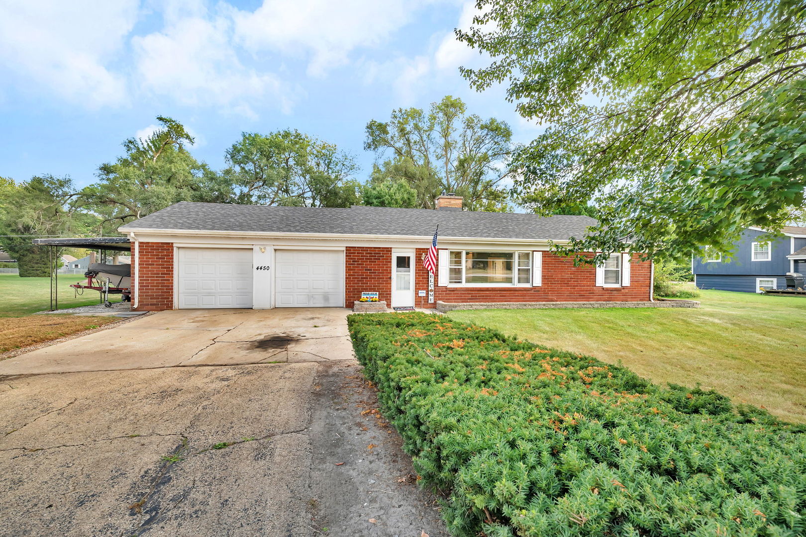 4450 State Route 71, Oswego, IL 60543