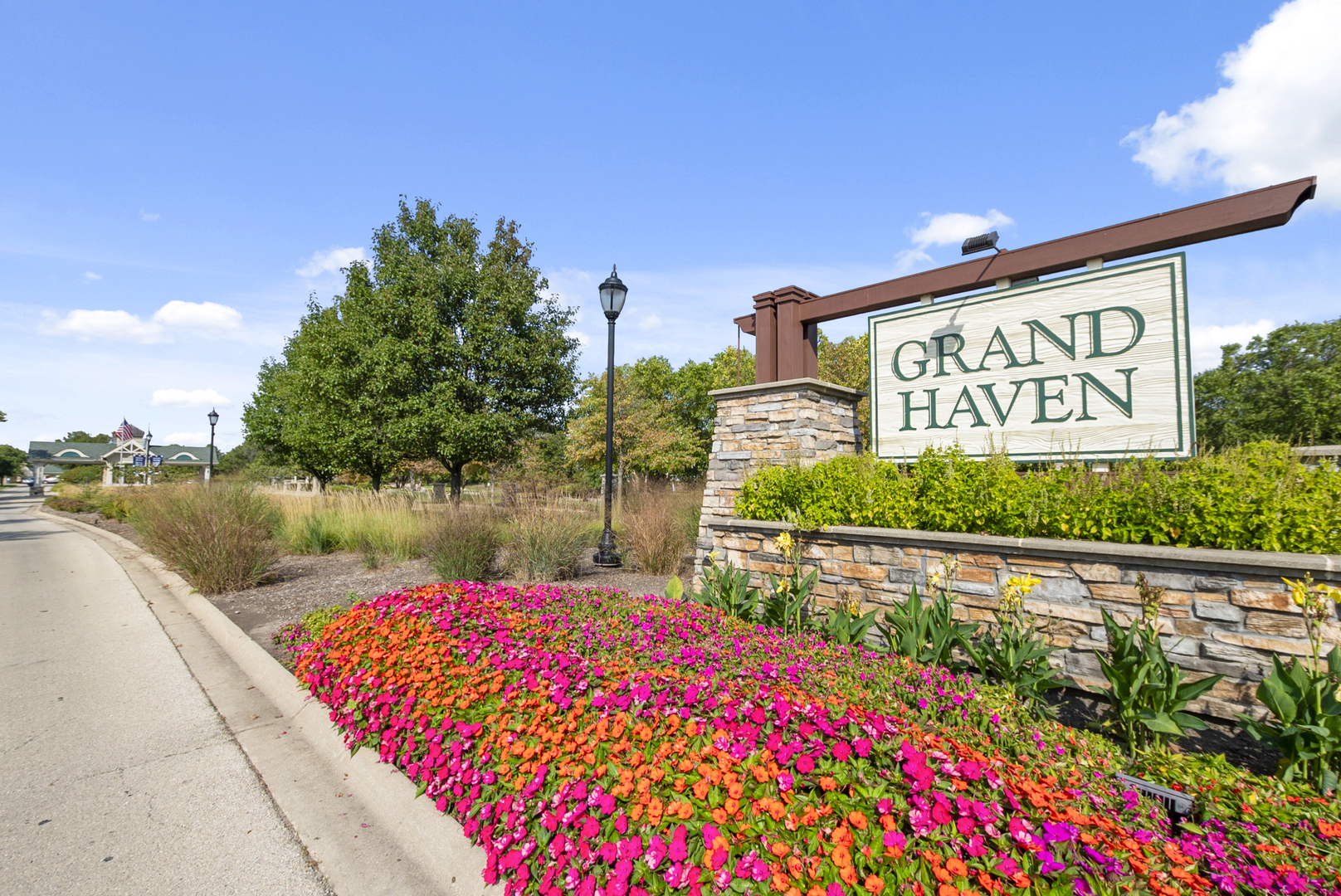 715 S Wellston Lane, Romeoville, IL 60446