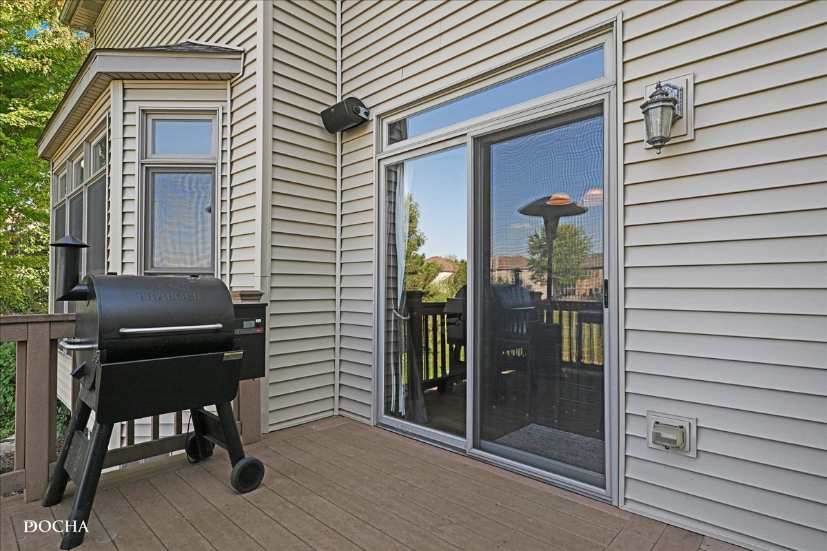 355 Andover Drive, Oswego, IL 60543