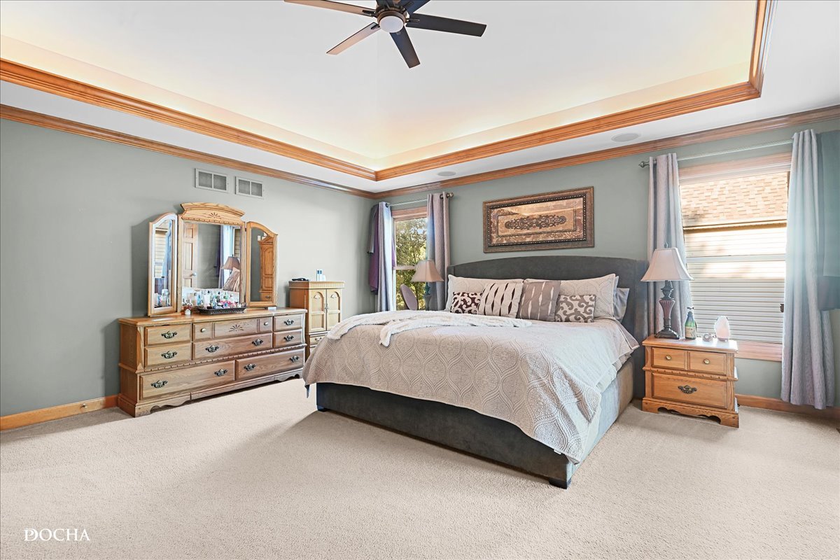 355 Andover Drive, Oswego, IL 60543