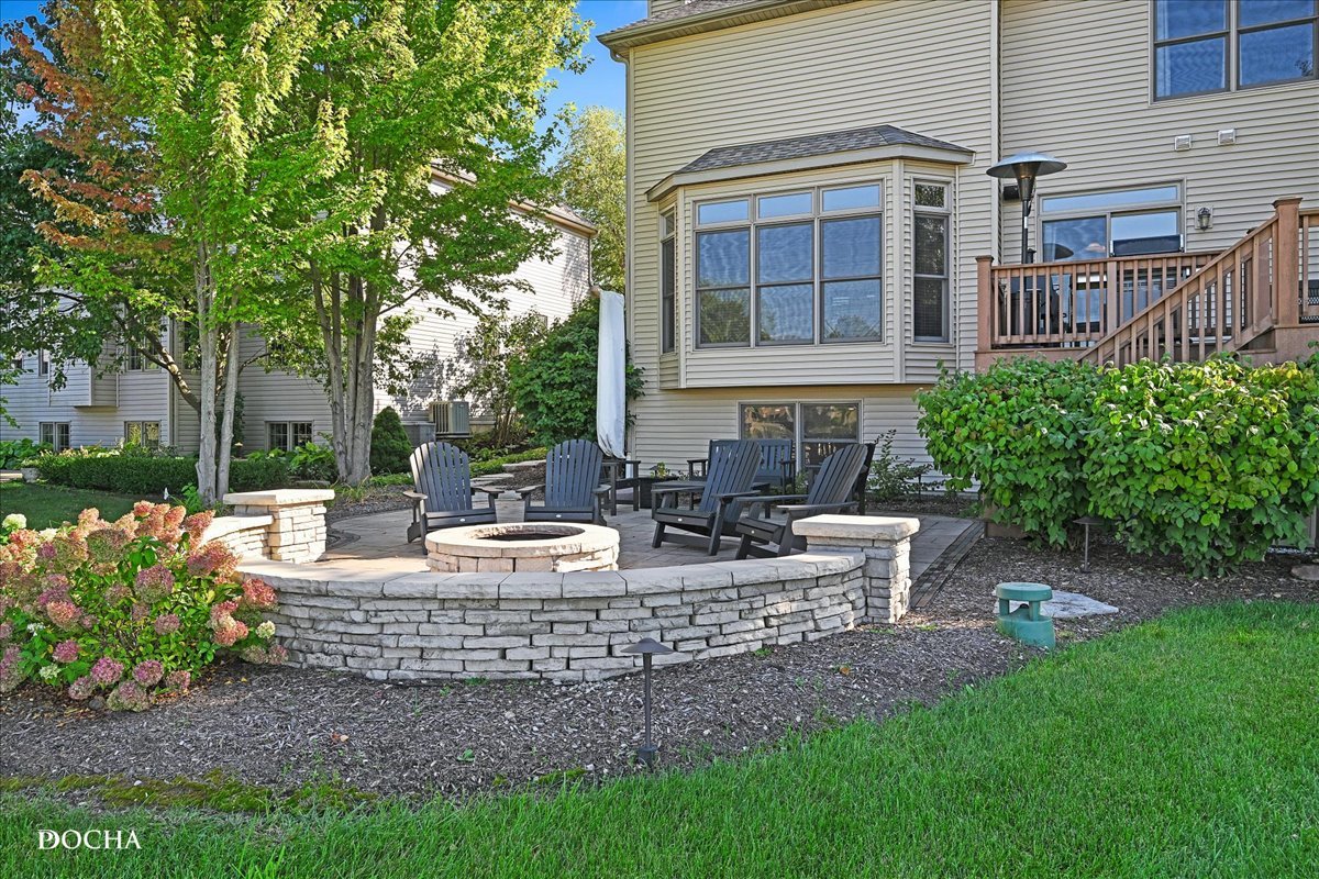 355 Andover Drive, Oswego, IL 60543