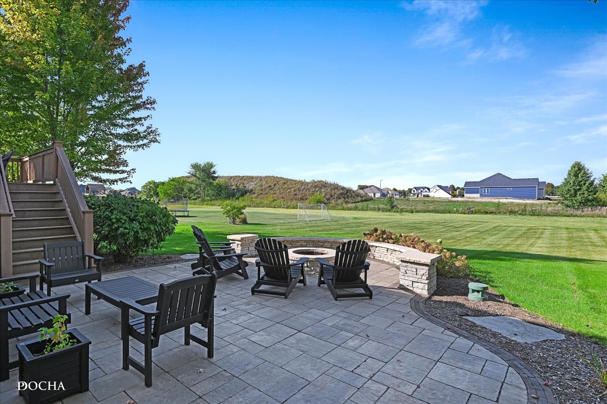 355 Andover Drive, Oswego, IL 60543