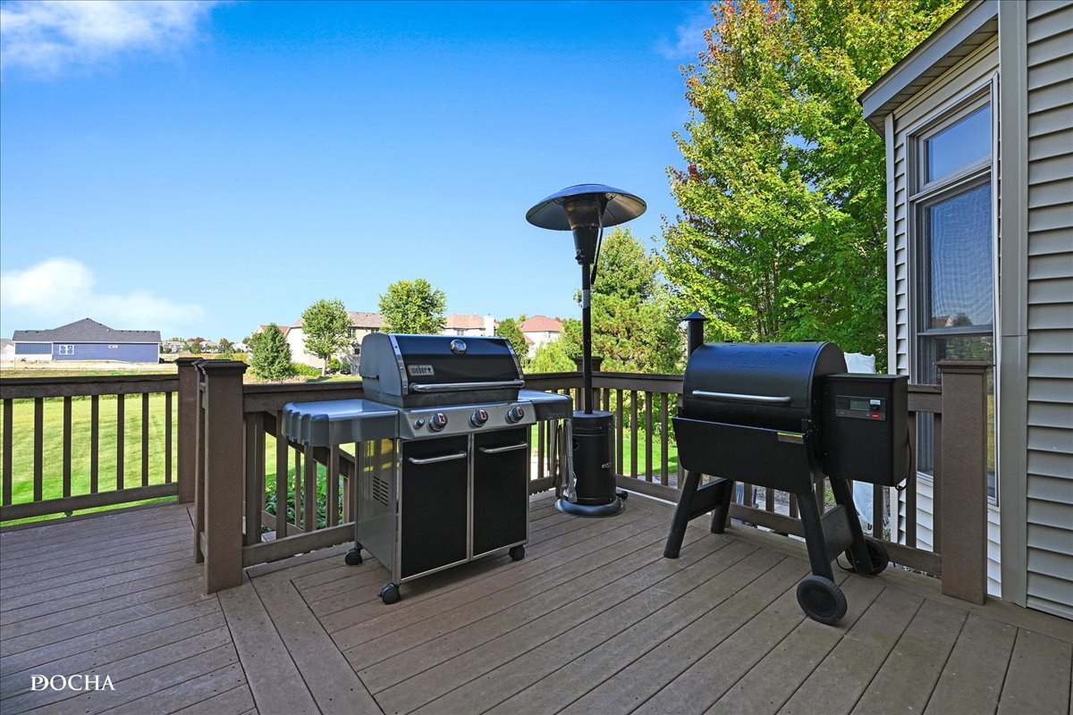 355 Andover Drive, Oswego, IL 60543