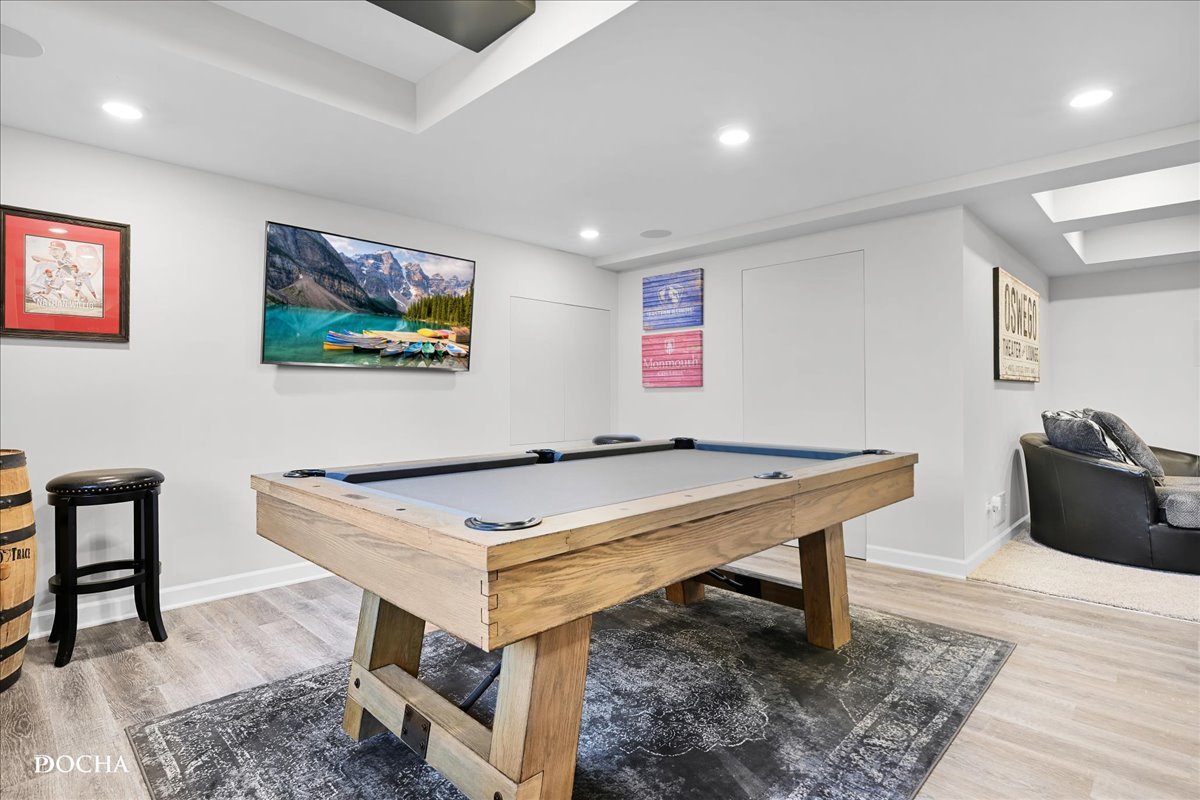 355 Andover Drive, Oswego, IL 60543