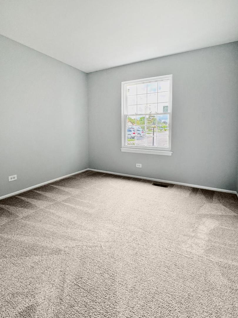 1540 Heather Court #C1, Wheeling, IL 60090
