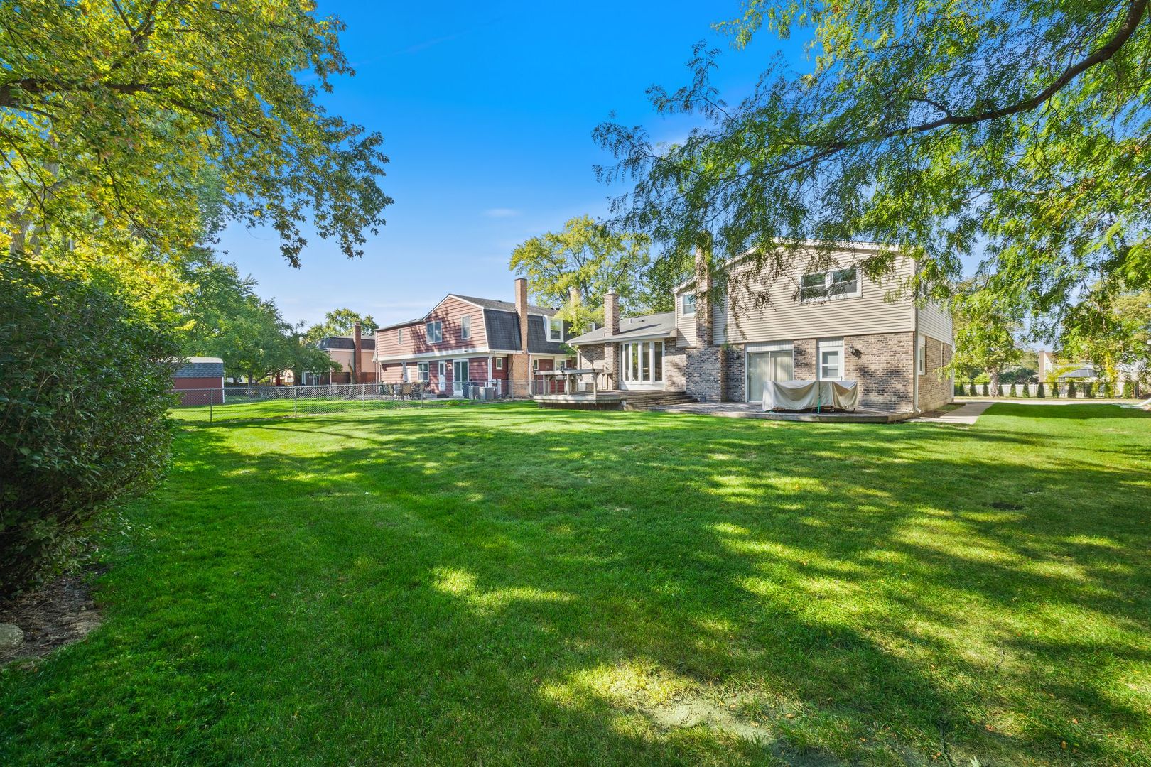 1515 S Kaspar Avenue, Arlington Heights, IL 60005