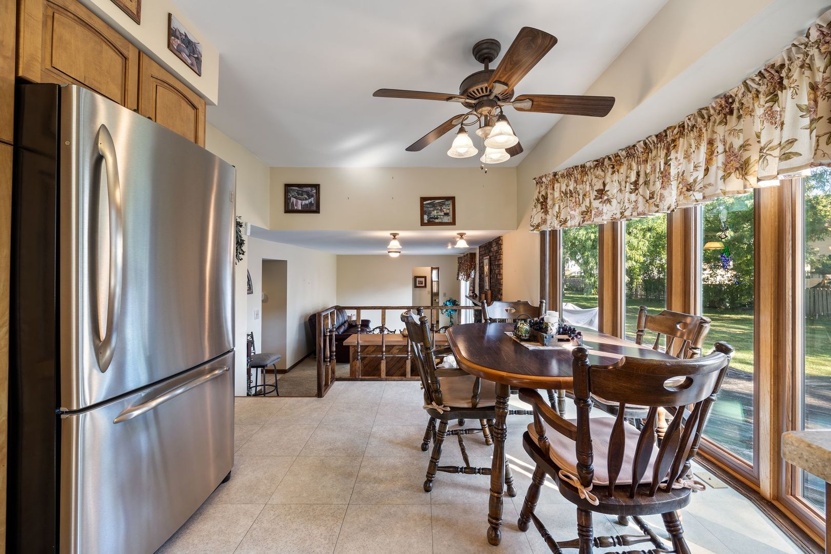 1515 S Kaspar Avenue, Arlington Heights, IL 60005