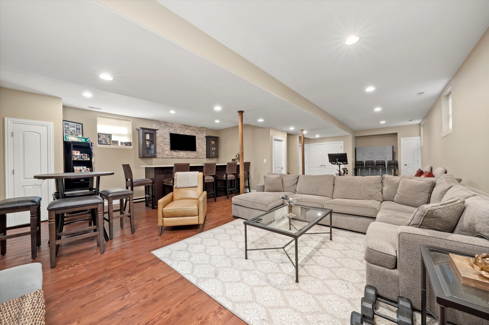 11237 S Albany Avenue, Chicago, IL 60655