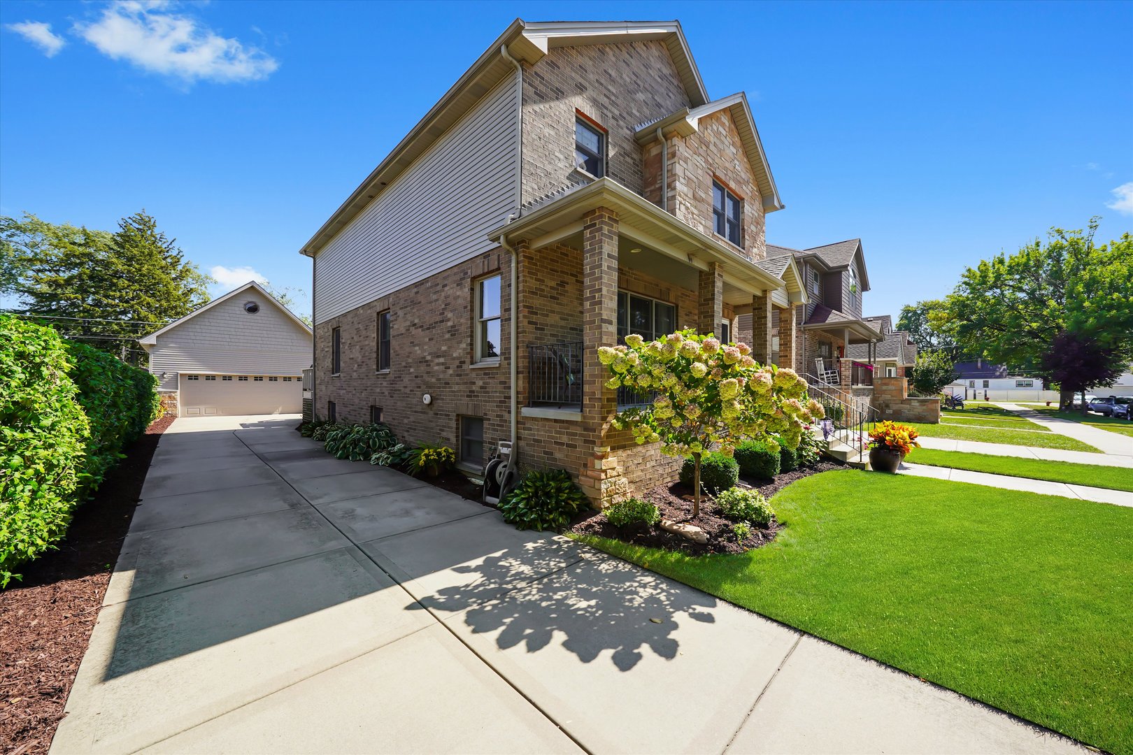 11237 S Albany Avenue, Chicago, IL 60655