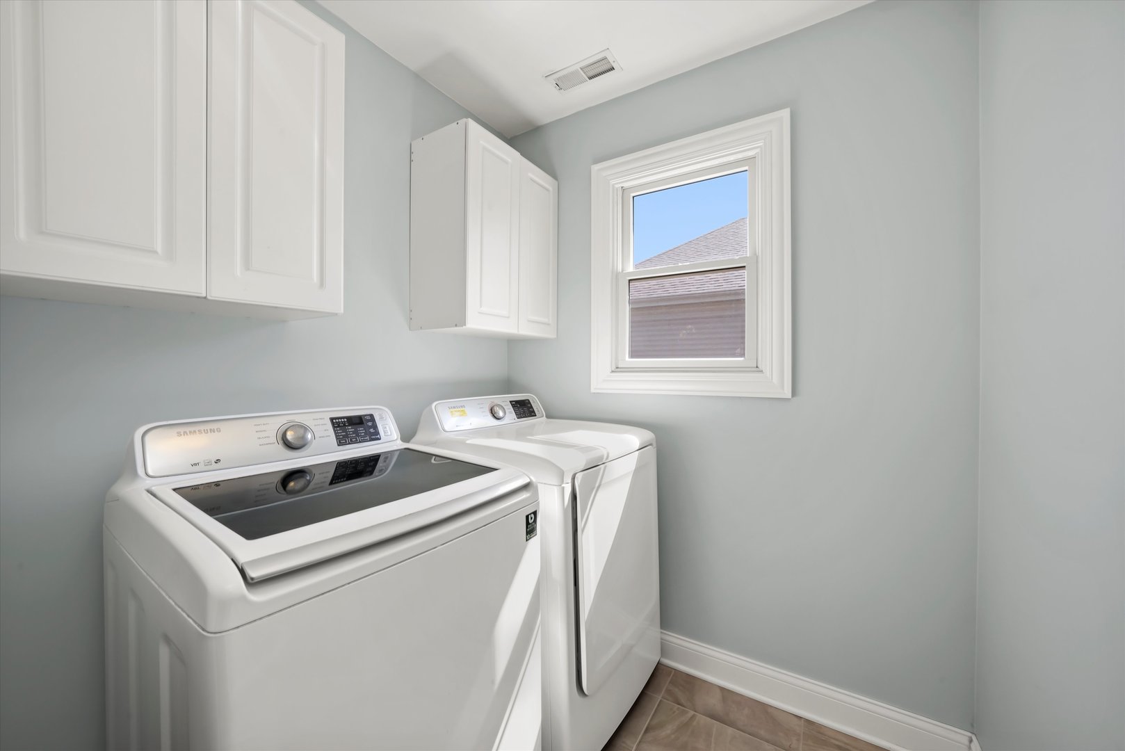 11237 S Albany Avenue, Chicago, IL 60655