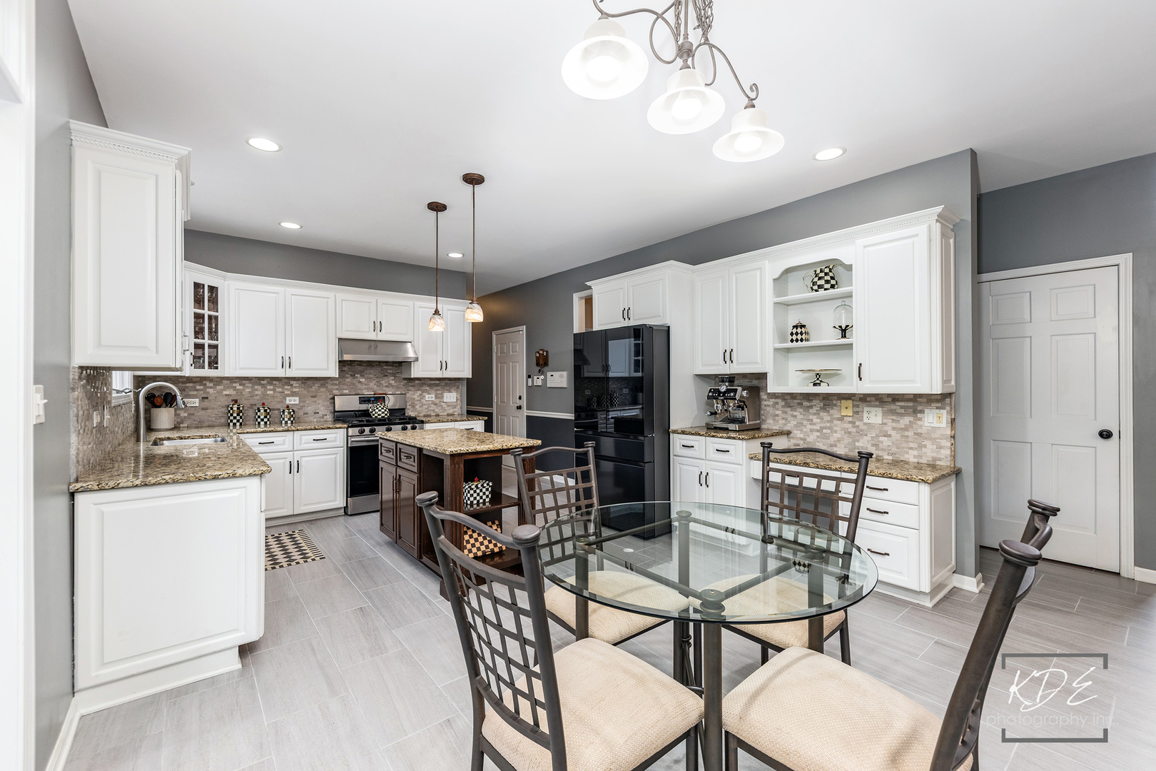 2643 Lupine Circle, Naperville, IL 60564