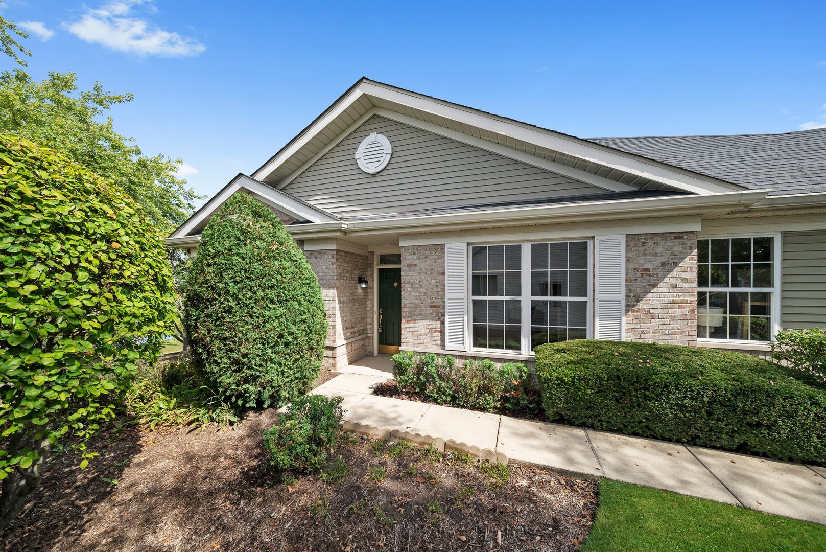 21103 W Cypress Court, Plainfield, IL 60544