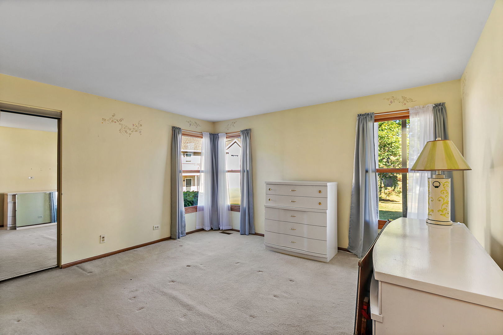 1871 Fox Run Drive #A, Elk Grove Village, IL 60007