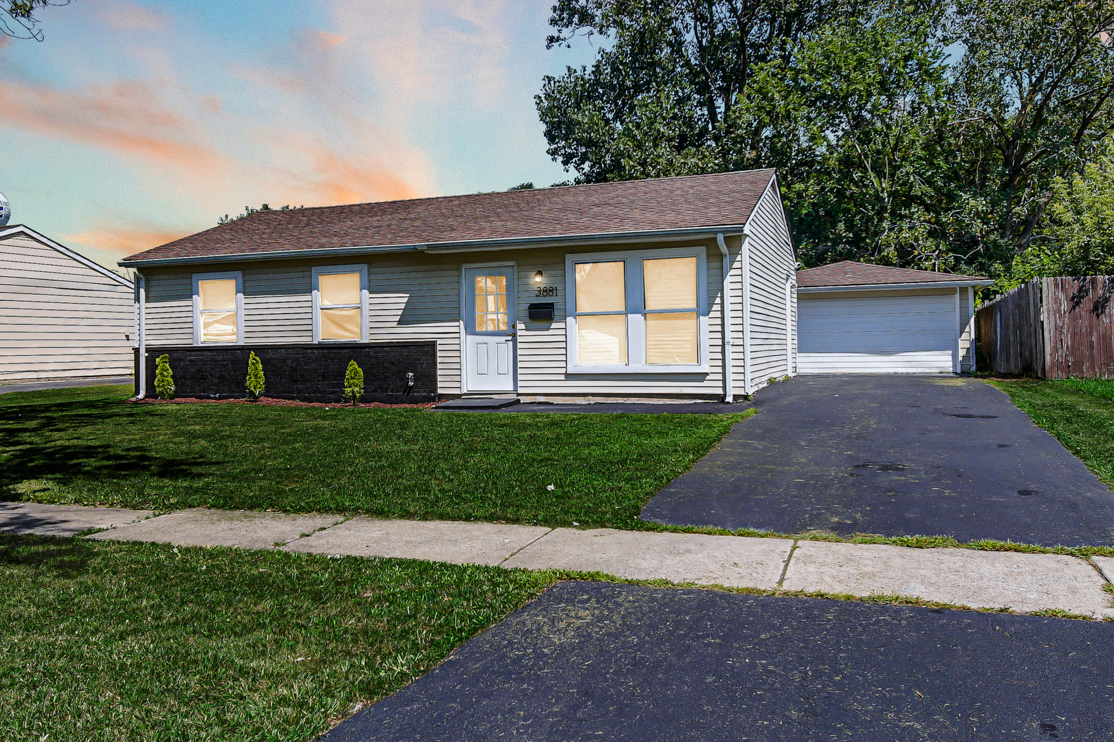 3881 171st Street, Country Club Hills, IL 60478