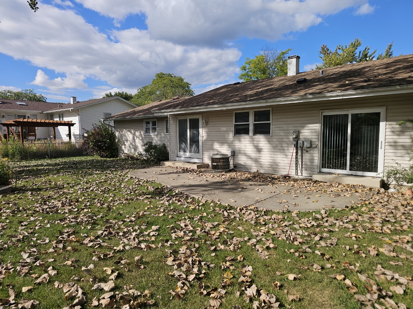 1133 E SAYLES Drive, Palatine, IL 60074