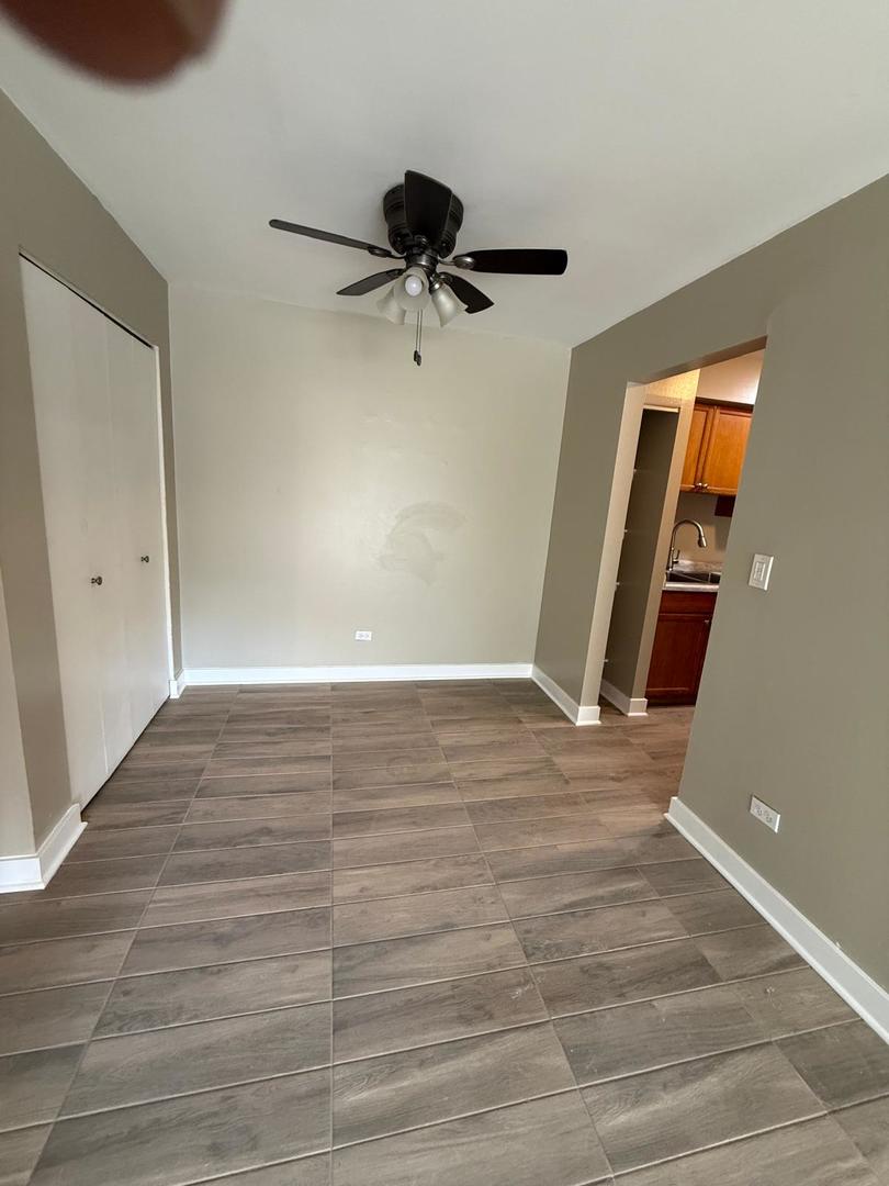 9S025 Lake Drive #10-105, Willowbrook, IL 60527