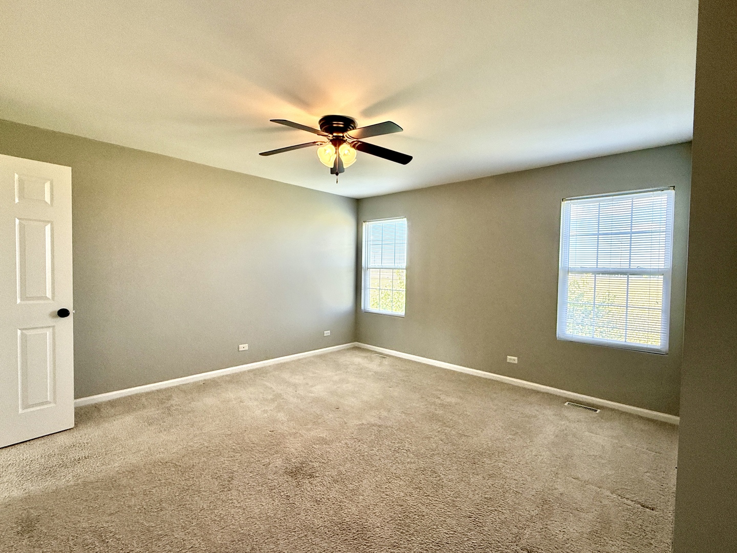 161 Willoughby Court, Yorkville, IL 60560