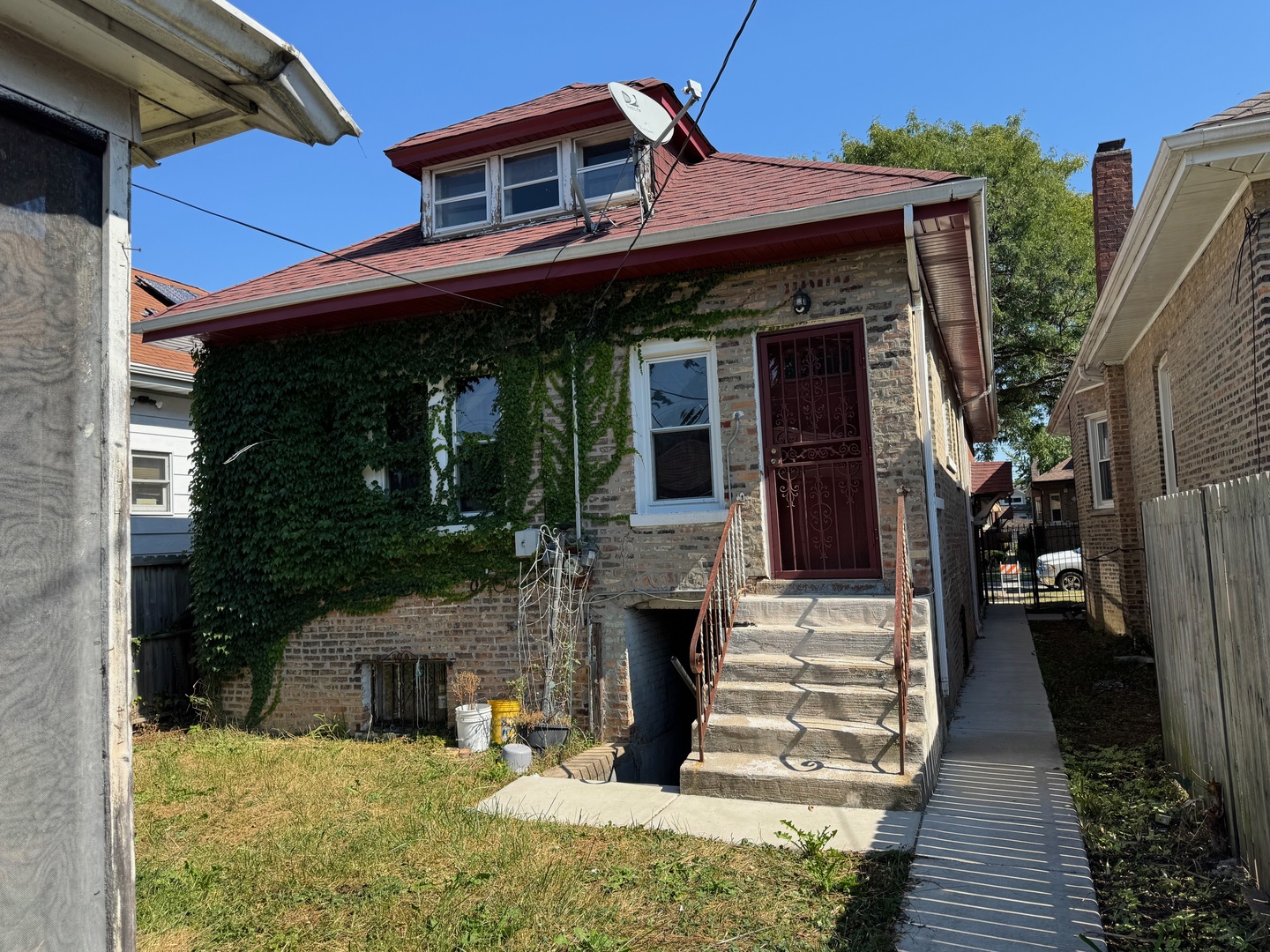 9240 S Ada Street, Chicago, IL 60620