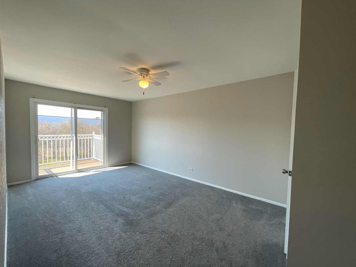 283 E Alpine Drive, Glendale Heights, IL 60139