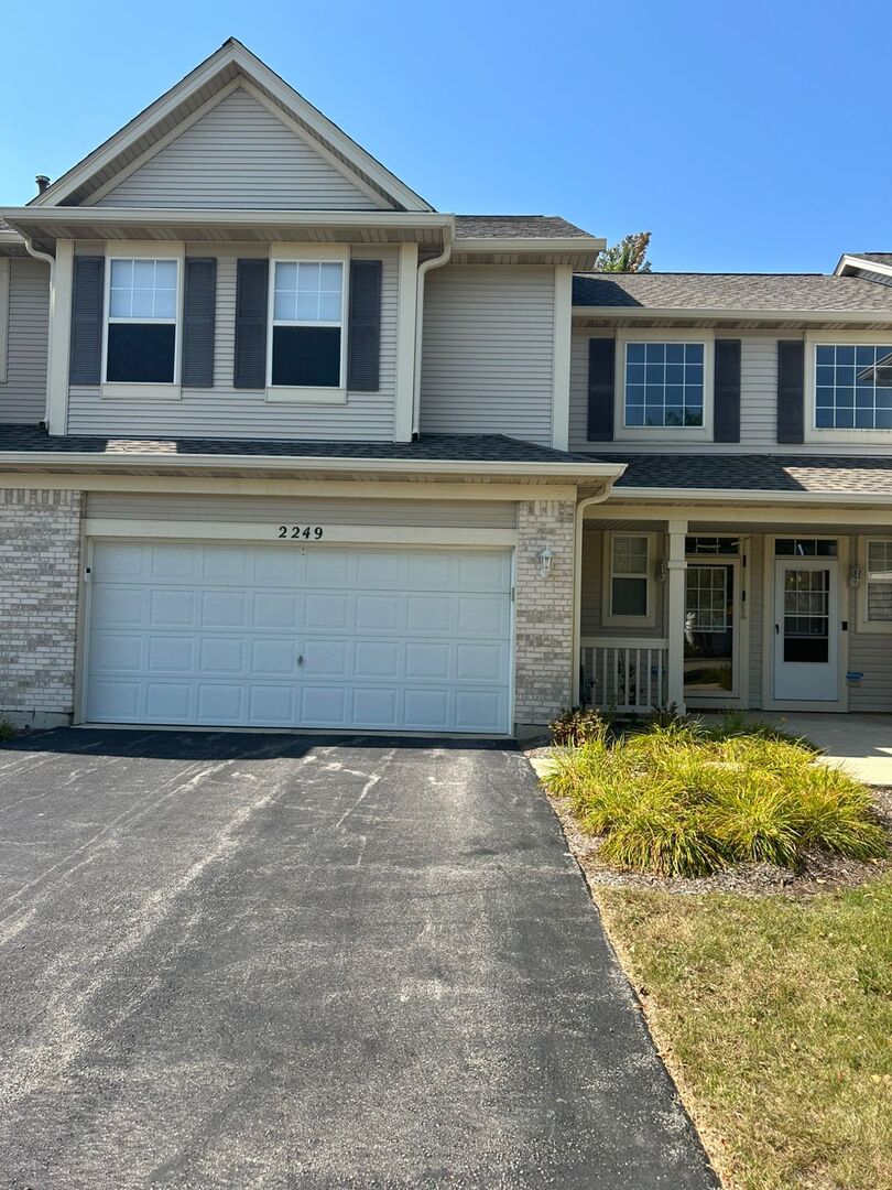2249 Sunrise Circle, Aurora, IL 60503