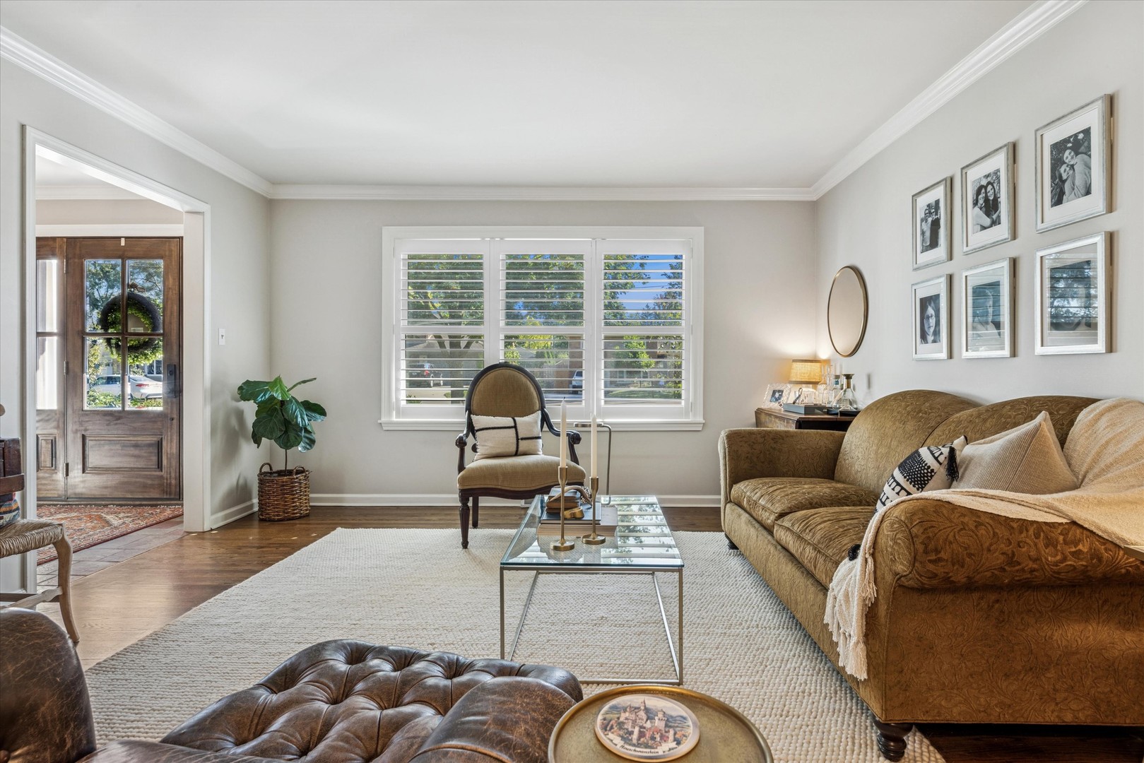 1709 E Thomas Road, Wheaton, IL 60187