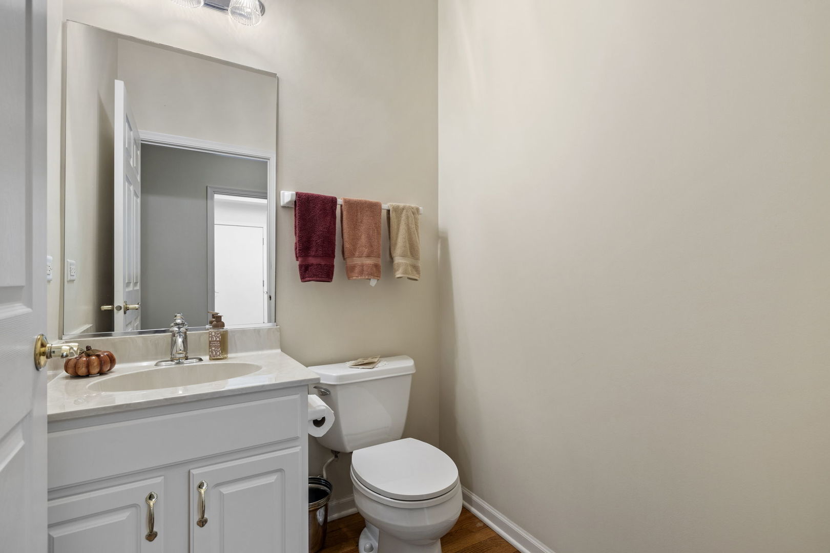 16415 Grandwood Lake Drive, Crest Hill, IL 60403